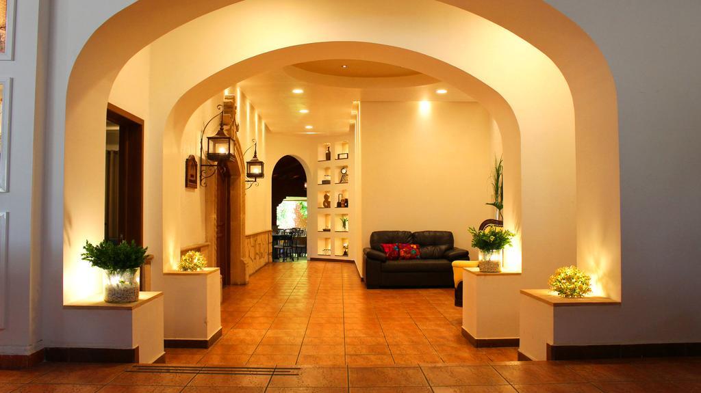 Meson Del Valle Zamora  Extérieur photo