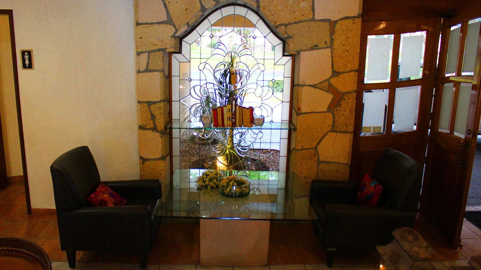 Meson Del Valle Zamora  Extérieur photo
