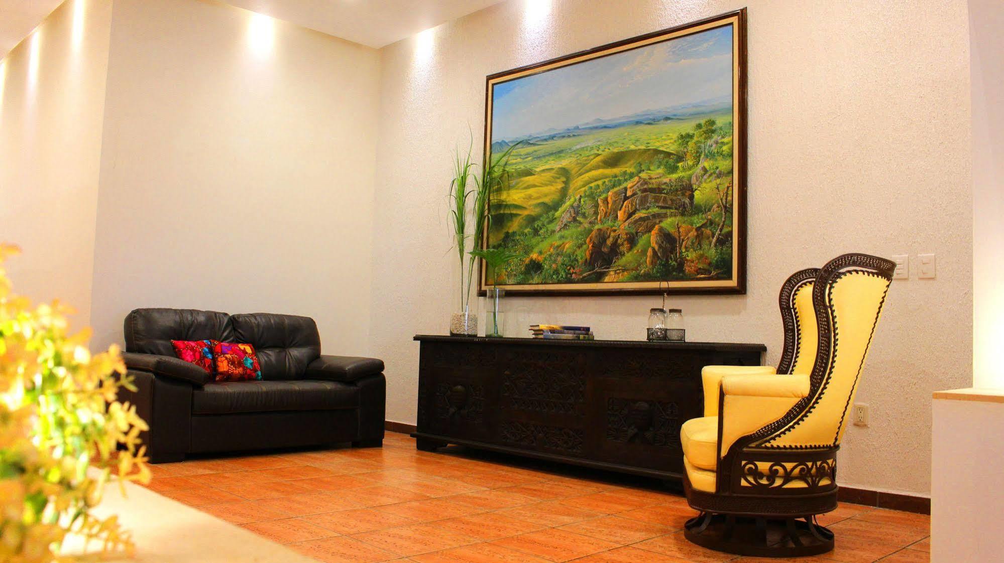 Meson Del Valle Zamora  Extérieur photo