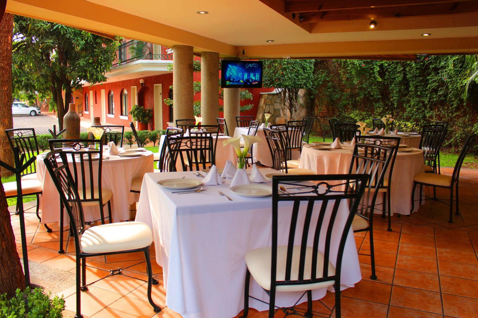 Meson Del Valle Zamora  Extérieur photo