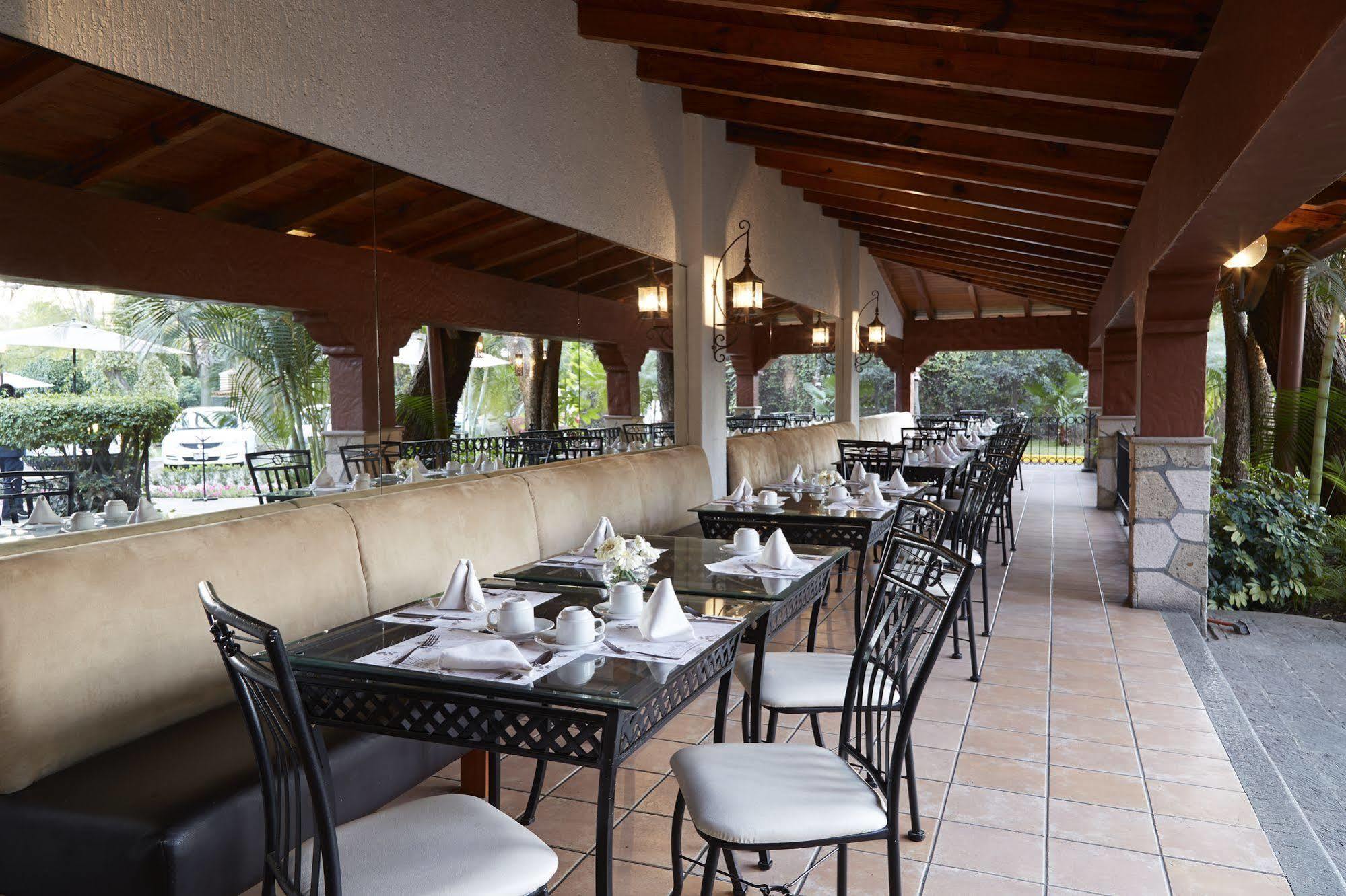 Meson Del Valle Zamora  Extérieur photo